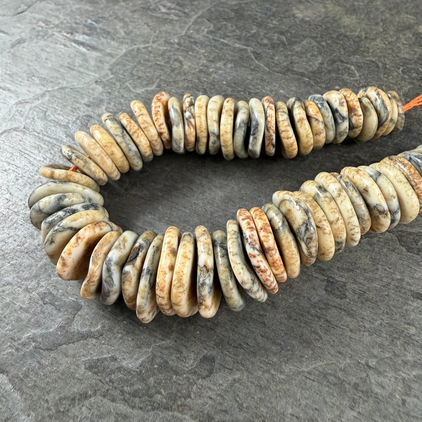 Magnesite - Graduated Organic Discs 10-17mm, Apricot, Beige and Gray (2408HL-42) * 55-60 Beads