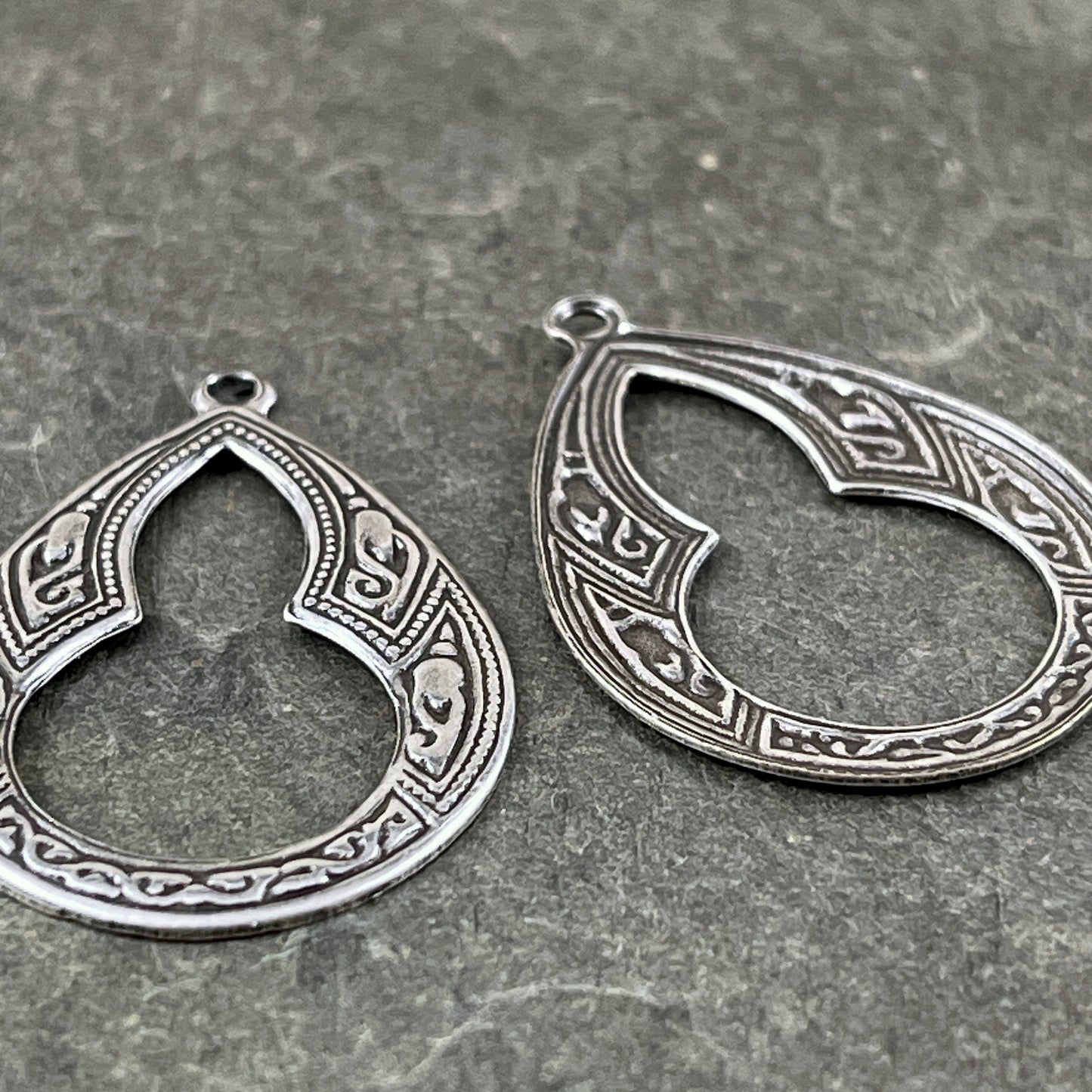 Moroccan Style 29mm Teardrop Charms, Oxidized Silver Plated Brass (M32s) * 1 Pair/Set