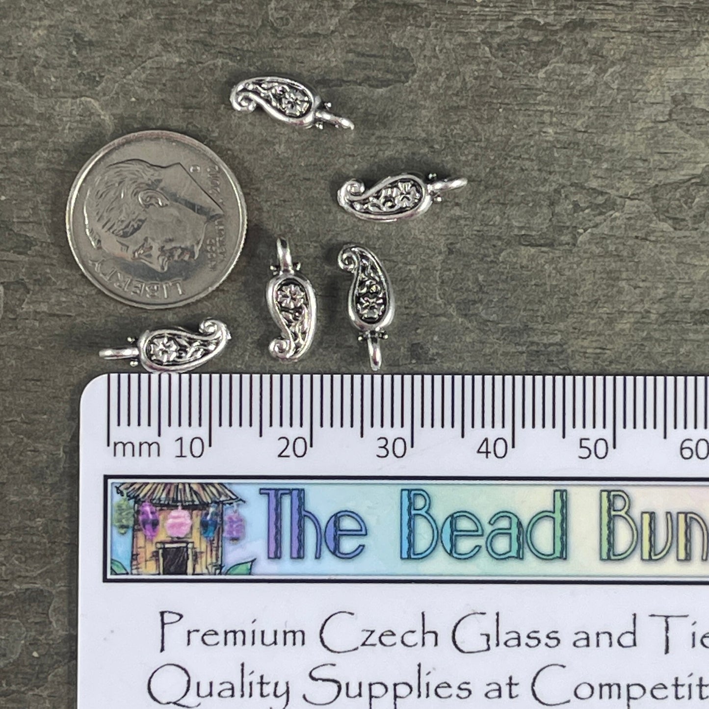 Small Floral Paisley Charm, Antiqued Silver Chain Tag, Finishing Charm, TierraCast Charms (PF/463-77) * Qty. 10