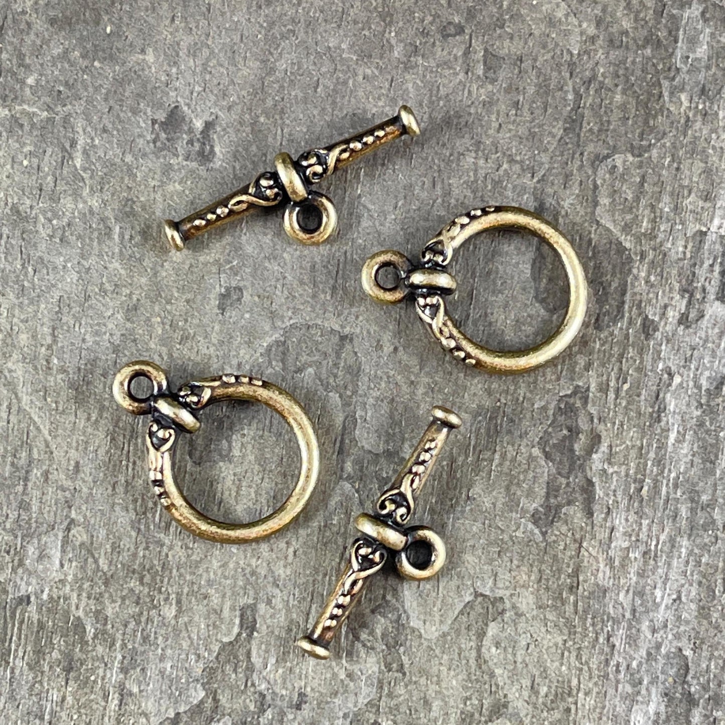 TierraCast 15mm Heirloom Toggle Clasp, Antiqued Brass Plated (PF/947-57) * Qty. 2