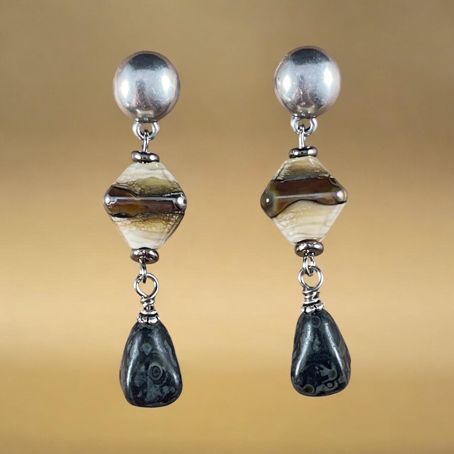 Antiqued Silver Earring Post, 9.5mm Dome with Loop (PF/12750-77) * Qty. 4