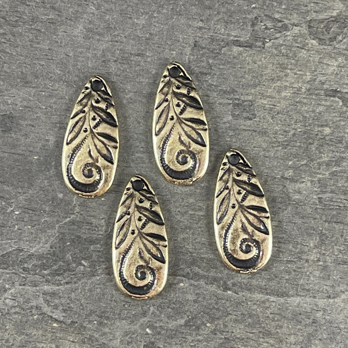 TierraCast Jardin Long Teardrop Charm, Dulce Vida Collection, Antiqued Brass Finish (PF/583-57) * Qty. 4