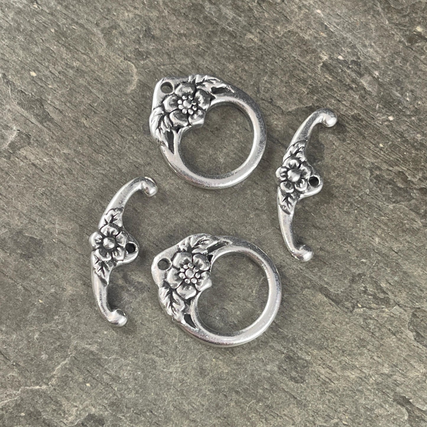 TierraCast Large Floral Toggle Clasp, Antiqued Silver Plated Pewter (PF/968-77) * Qty. 2