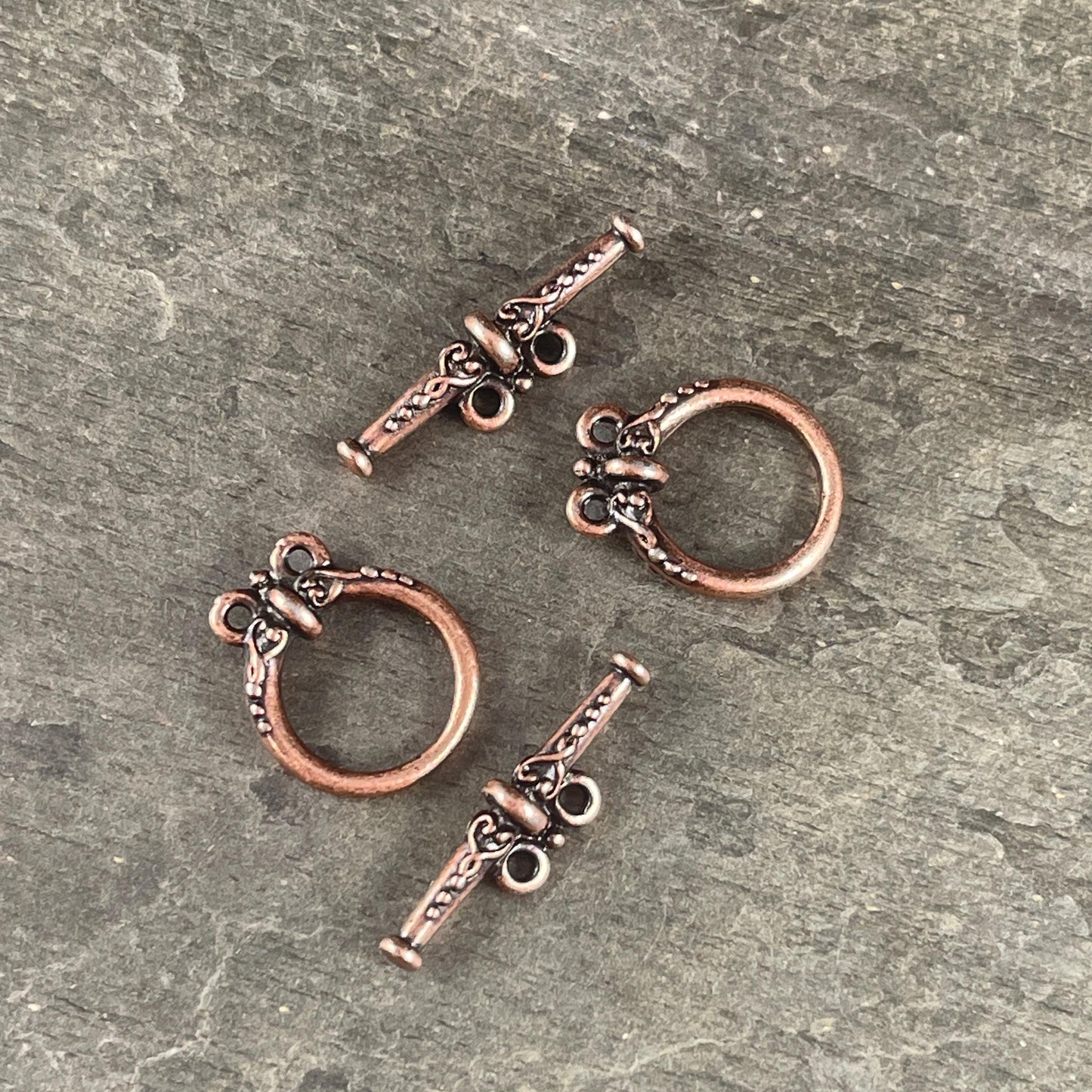TierraCast Double Strand Heirloom Toggle Clasp, Antiqued Copper Plated Pewter (PF/948-87) * Qty. 2