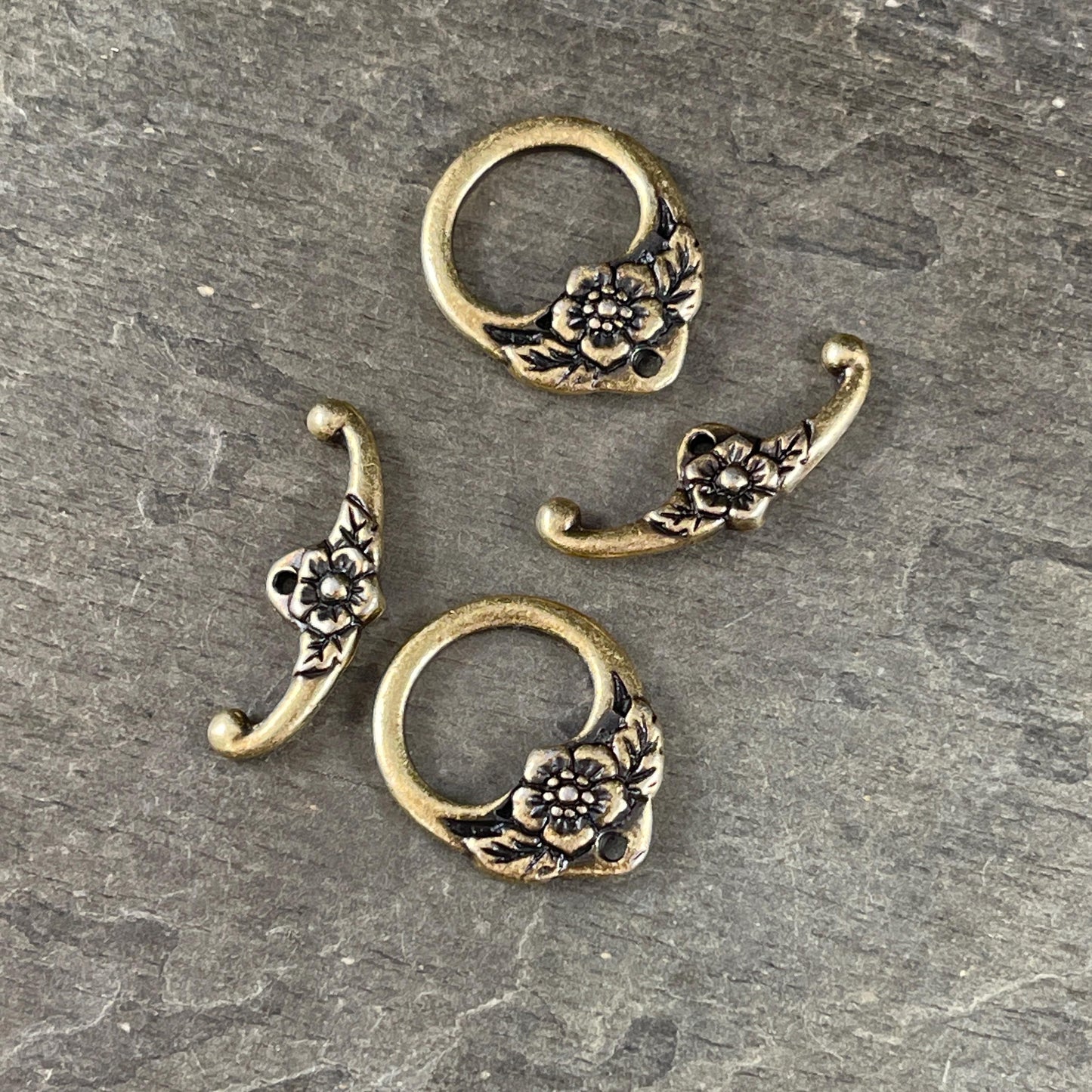 TierraCast Large Floral Toggle Clasp, Antiqued Brass Plated Pewter (PF/968-57) * Qty. 2