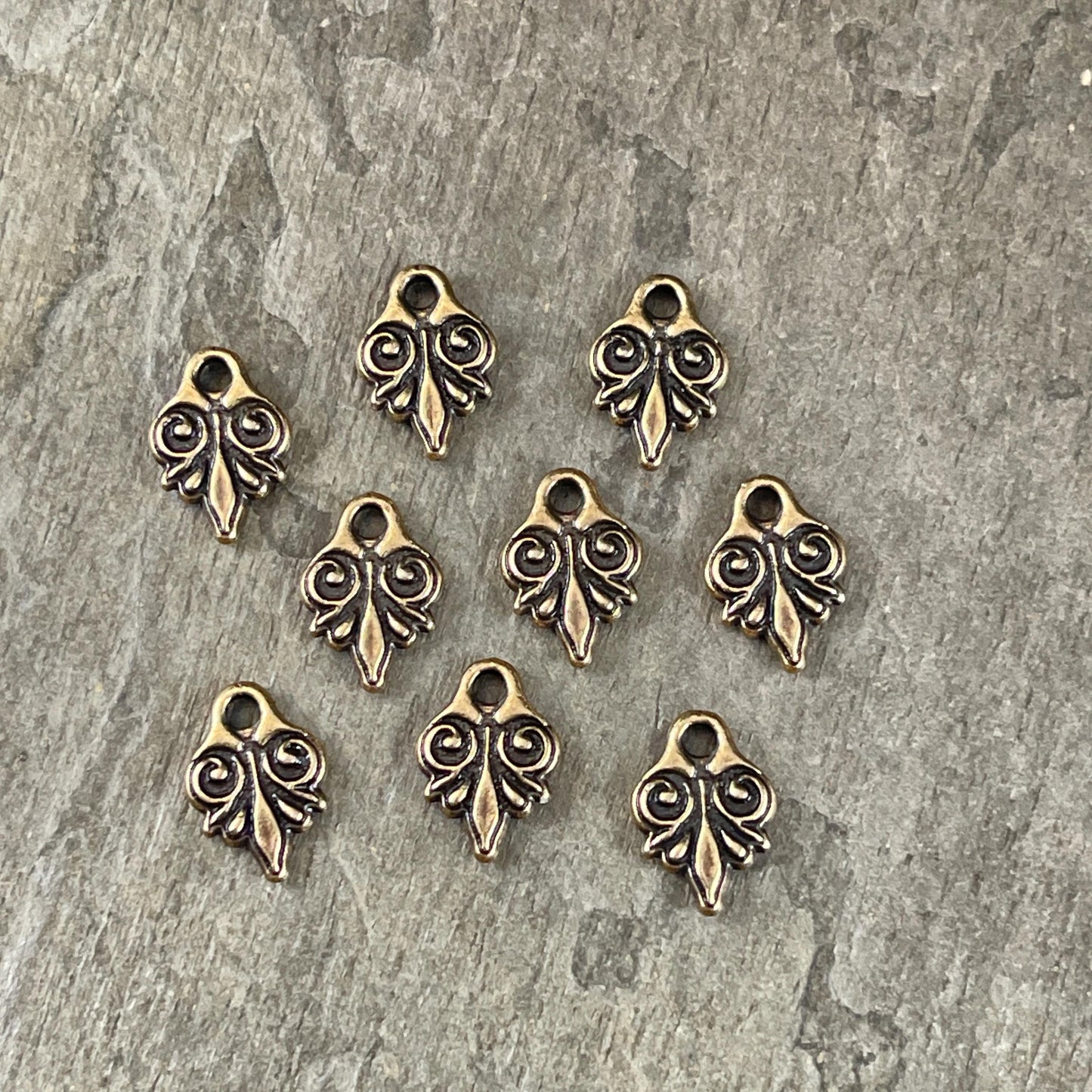 TierraCast Small Vignette Charm, 11.7x8.4mm Antiqued Brass Decorative Charm, New Blossom Collection (PF/1044-57) * Qty. 6