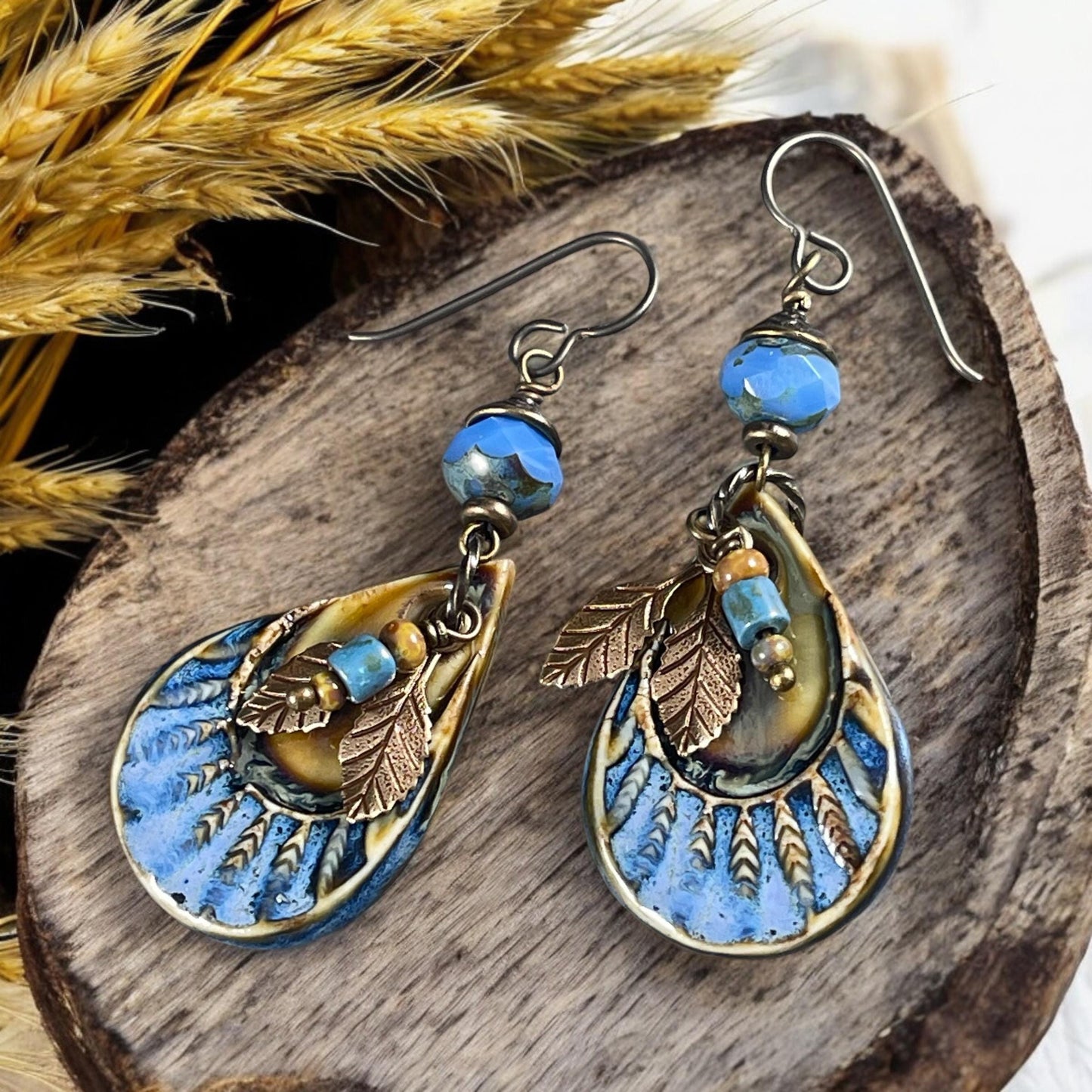 Antiqued Brass Double Leaf Charms, Nature Theme Charms, Floral Designs (A134) * Qty. 6