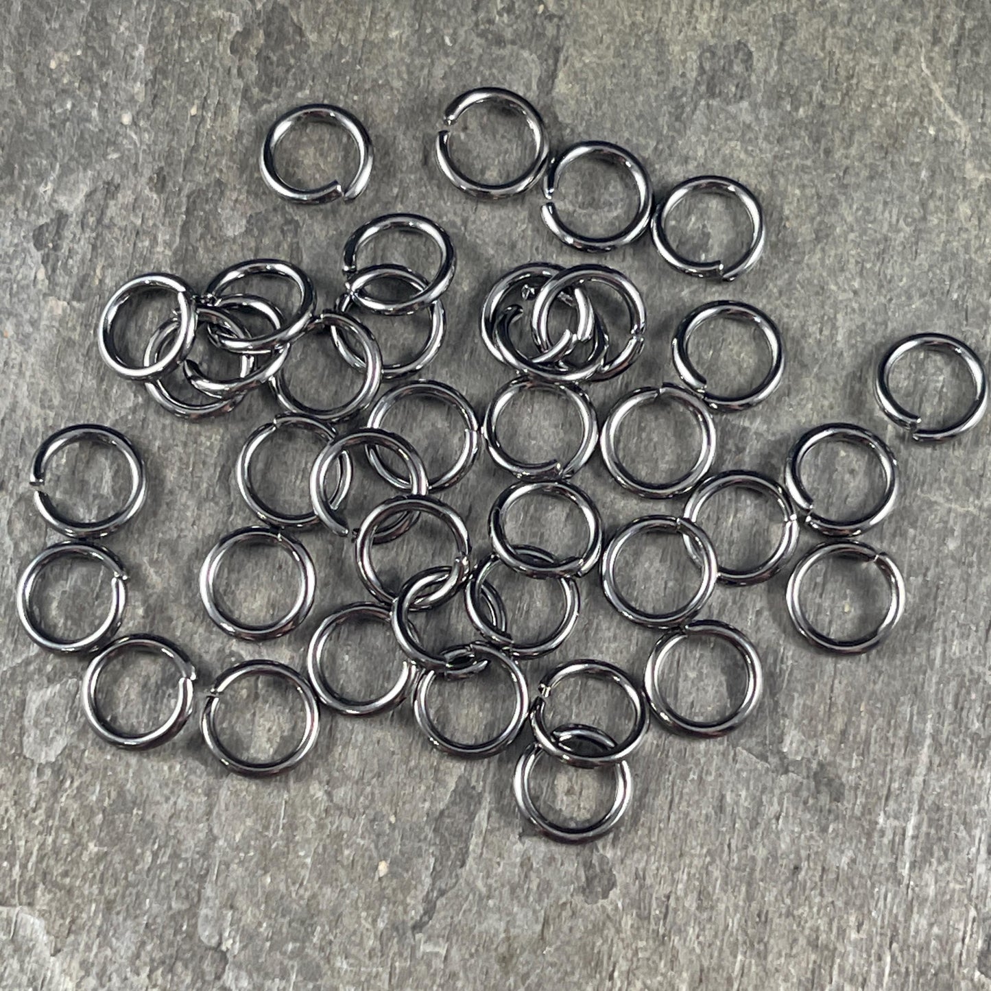 16 Gauge 8mm Gunmetal Jump Rings, Gunmetal Black Plated Brass Open Jump Rings (FMG/5173) * Qty. 50