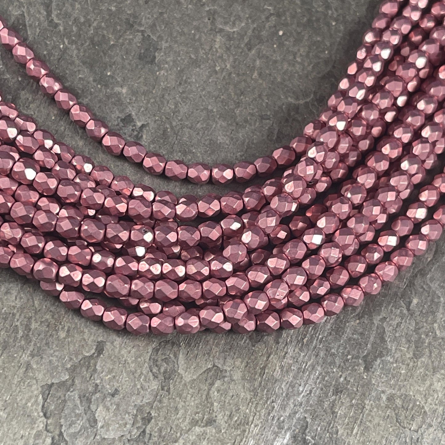 Czech Glass Beads -4mm Faceted Round Beads, Mauve Metallic, Blooming Dahlia ColorTrends (FP4/SM-05A07) * Qty. 50