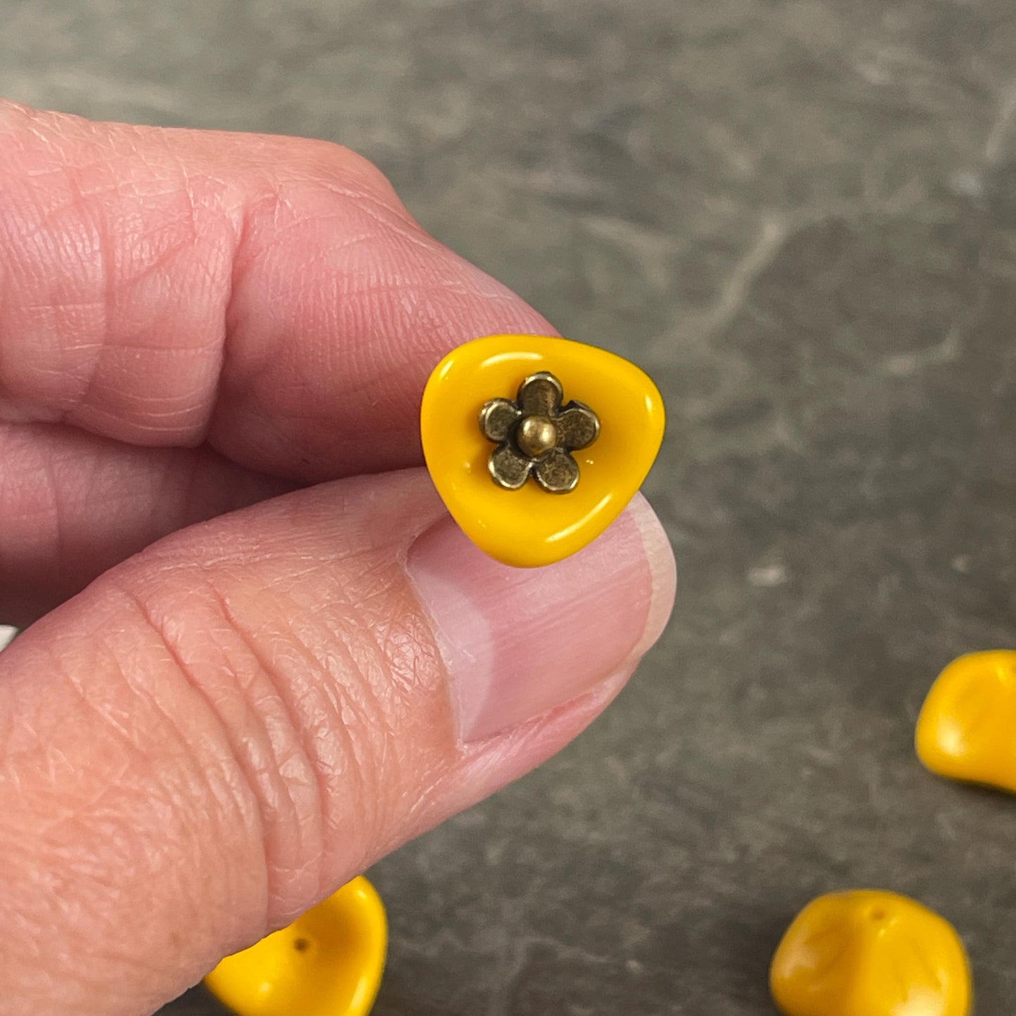 Opaque Yellow Flower Dark Purple 3-Petal Flower Beads Czech Glass Beads Opaque Flower 12x9mm Bell Flower Bead (FLLB/RJ-1090) * Qty. 8