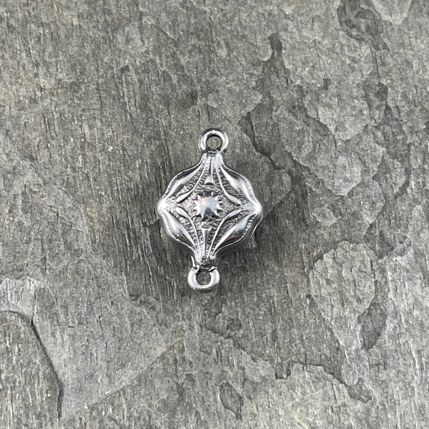 NEW - TierraCast Blossom Collection Magnetic Clasp, Antiqued Silver Diamond Shape Clasp for Jewelry (PF/15211-77) * Qty. 1