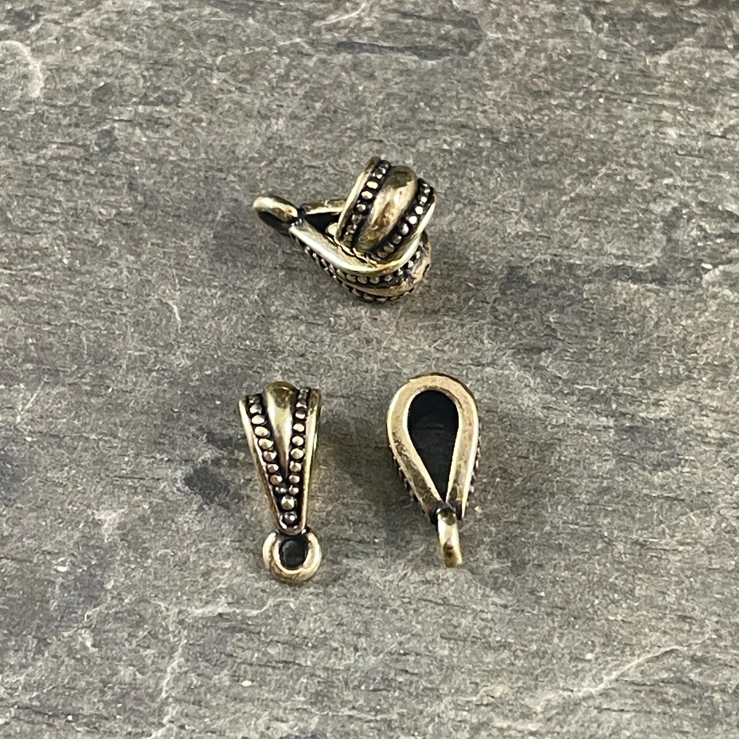 TierraCast Royal Bail, 13mm Bail with Loop, Classic Loop Bail with Dots, Antiqued Brass Plated Pewter (PF/803-57) * Qty. 4