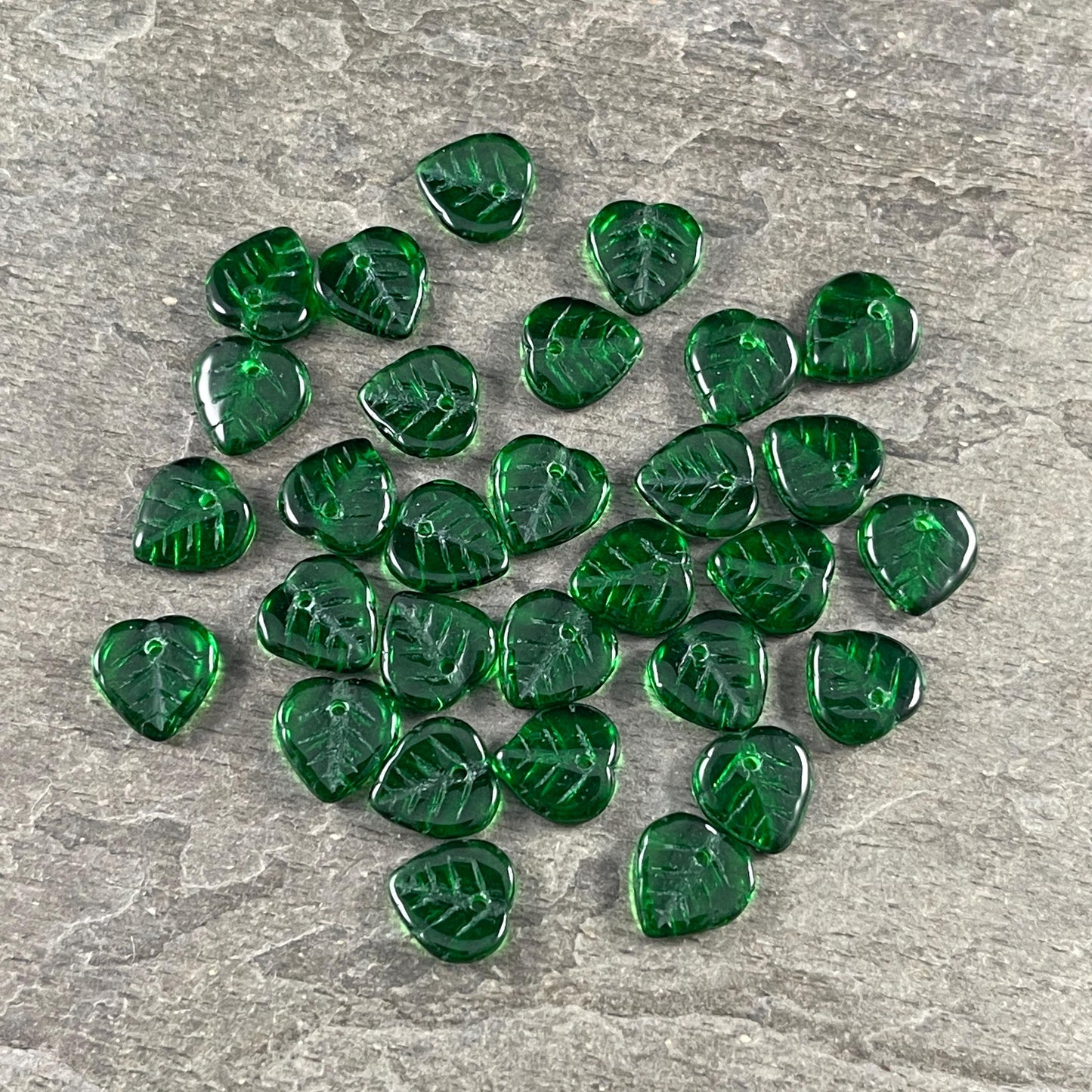 Green Czech Glass Beads, 9mm Top Drilled Emerald Green Heart Shaped Beads (2714MD) * Qty. 50