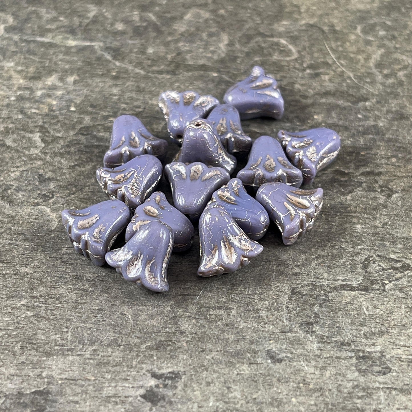 Czech Beads, 10mm Lily Flower, Lavender with Platinum Wash (Lily/RJ-5504) * Qty. 15