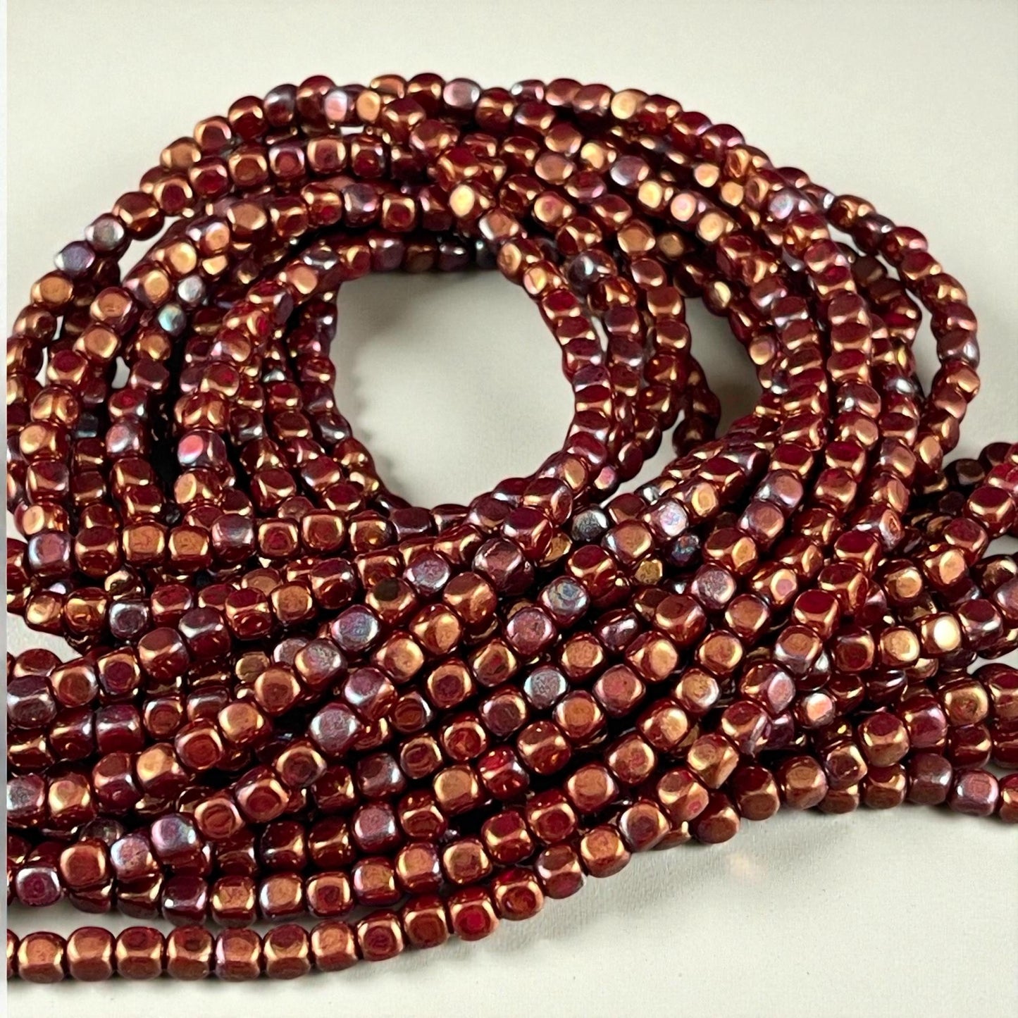 Czech Beads, 3.5mm Rounded Cube, Auburn, Mahogany, Chestnut (SQ/SM-B9320) * Qty. 100