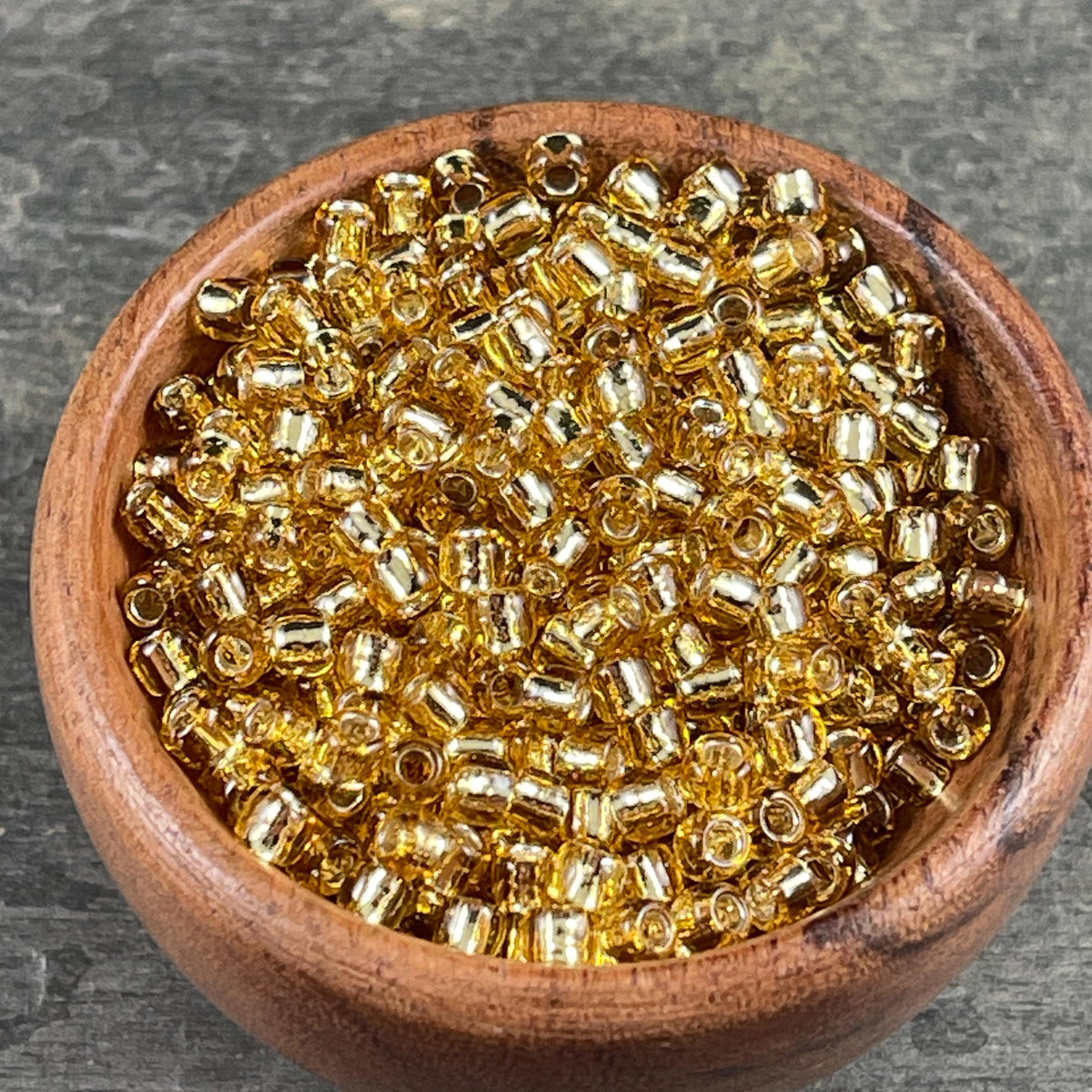 6/0 Gold TOHO Glass Seed Beads, Silver-lined Light Topaz (T6/SM-22) * 20 grams