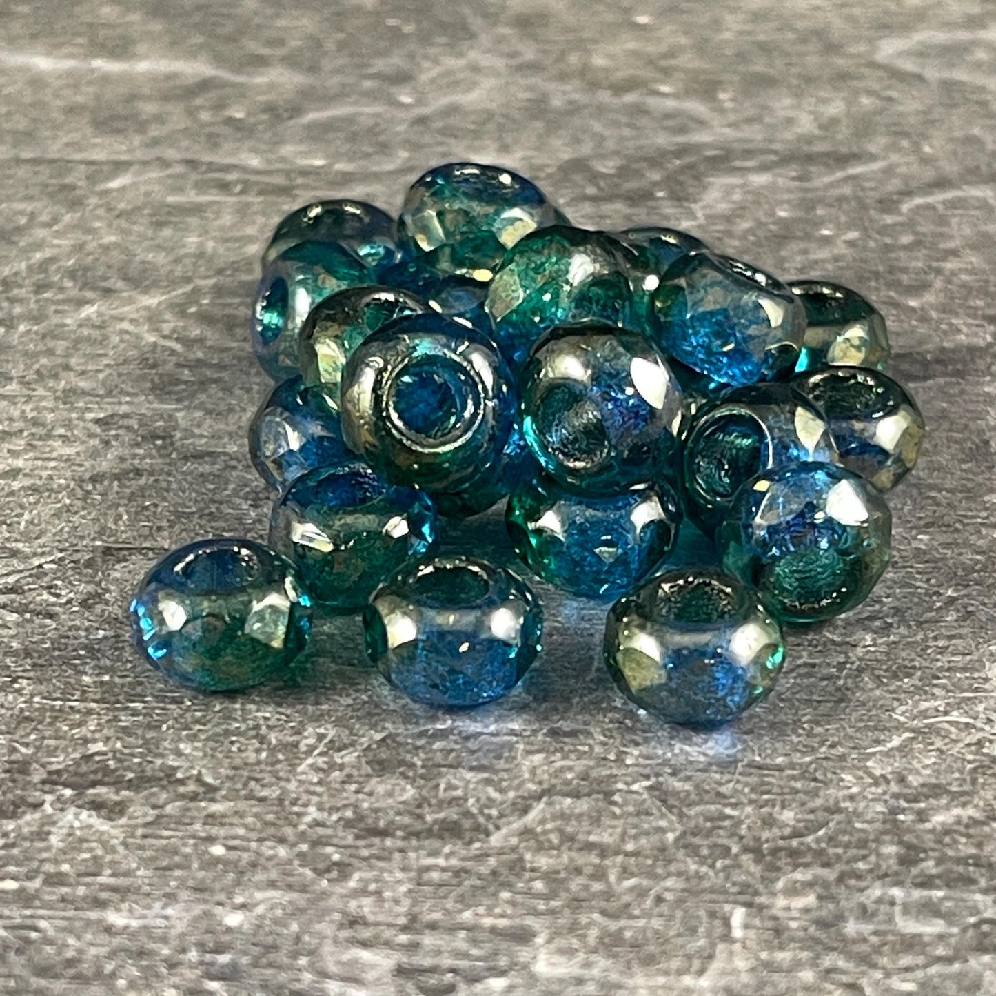 Czech Beads - 9x6mm Large Hole Rondelle, Blue Green Luster (ROL/N-0963) * 25 Beads