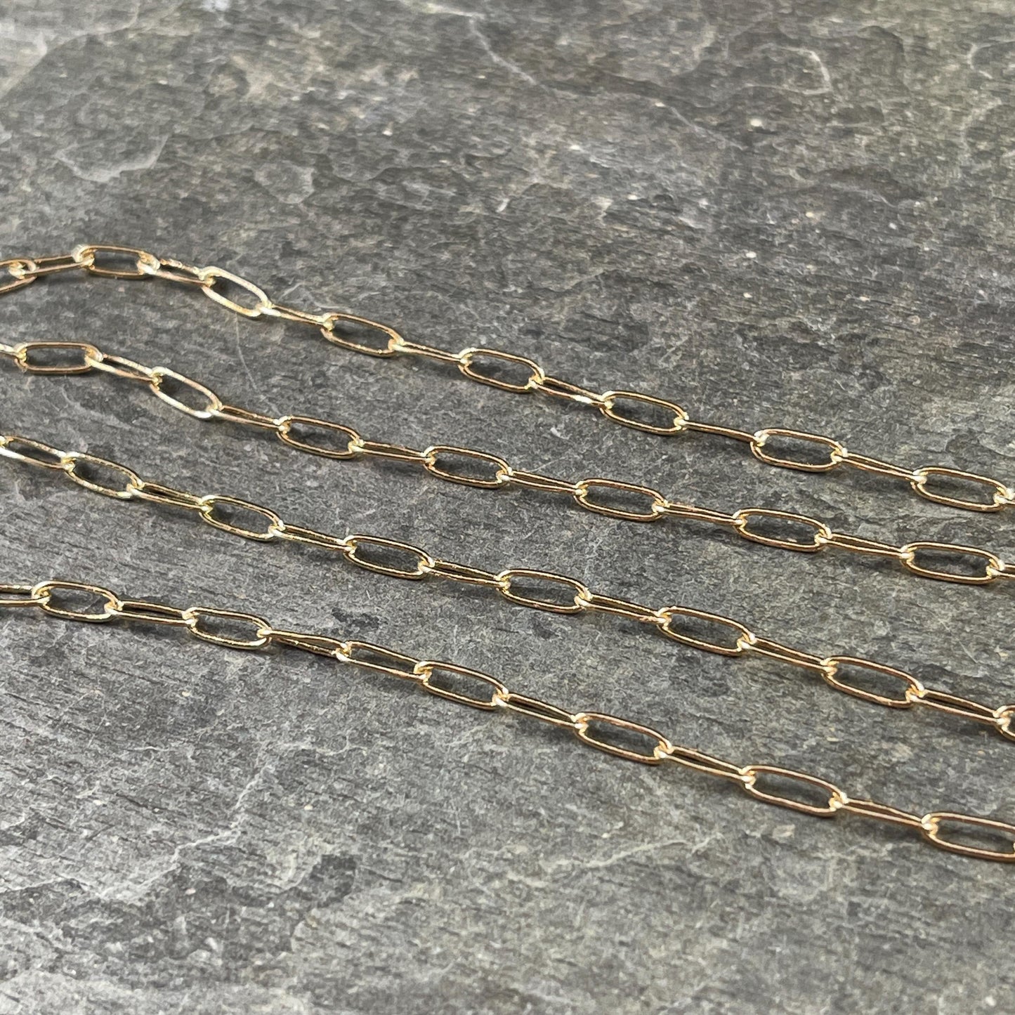 Chain by the Foot - Paperclip Style Chain, 7.9x2.3mm Links - Gold Plated Brass (CH-160) * 18" Length