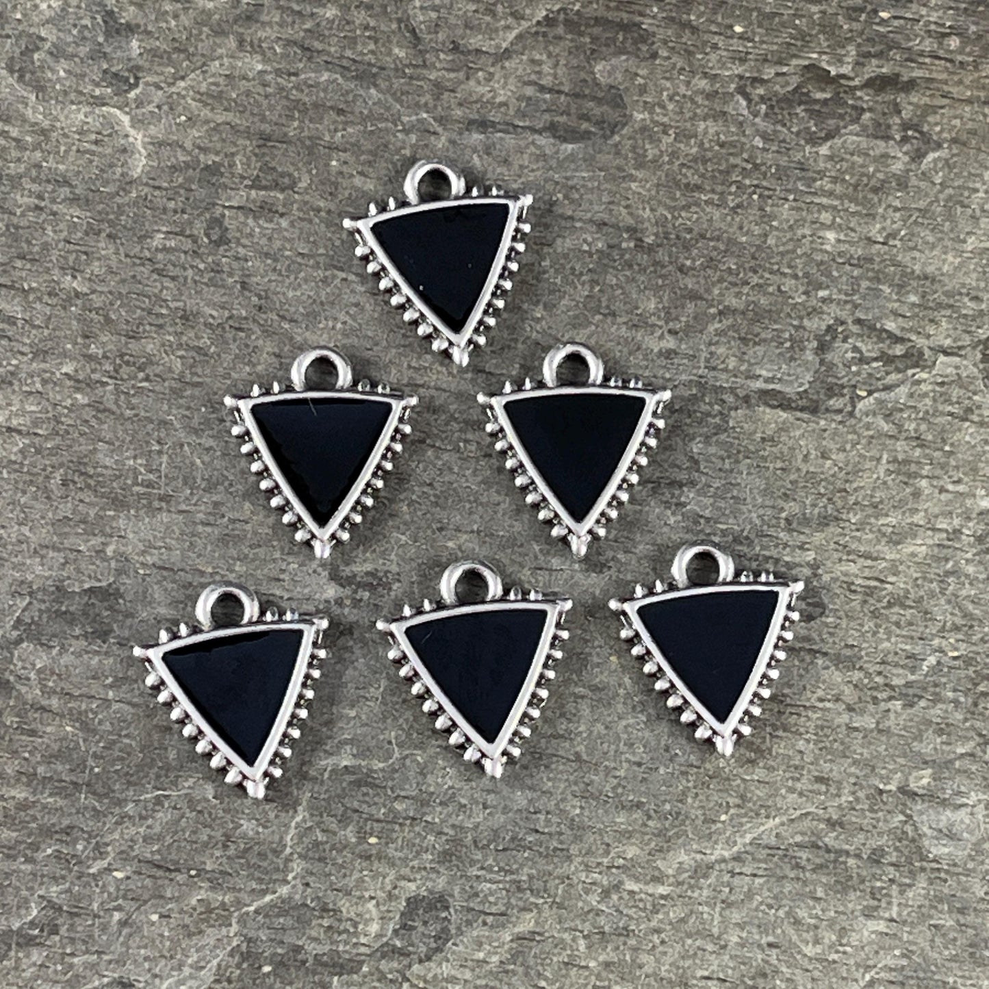 Antiqued Silver Plated Charm with Black Enamel Inlay (PF/14428-72-0222) * Qty. 6