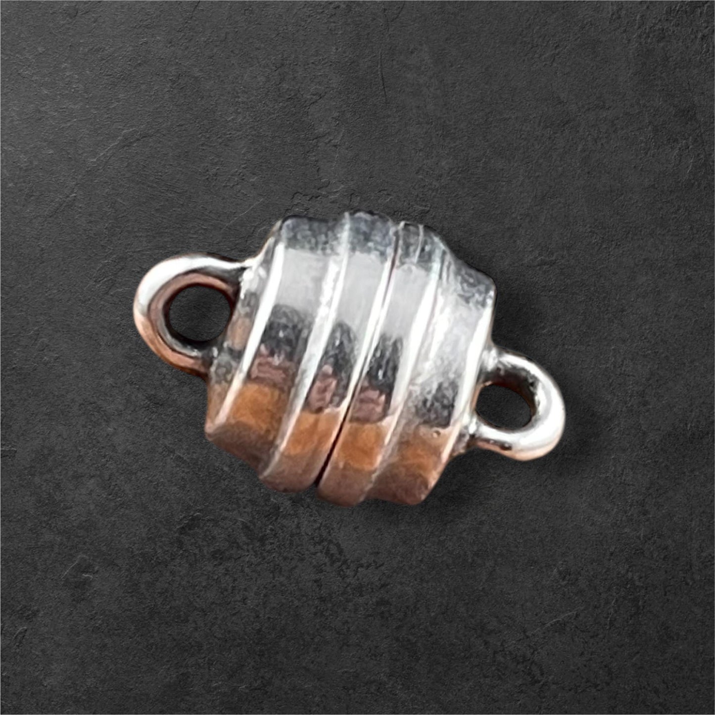 Magnetic Clasp with Loops, Antiqued Silver Plated, 9x13mm (PF/15209-00-77) * Qty. 1