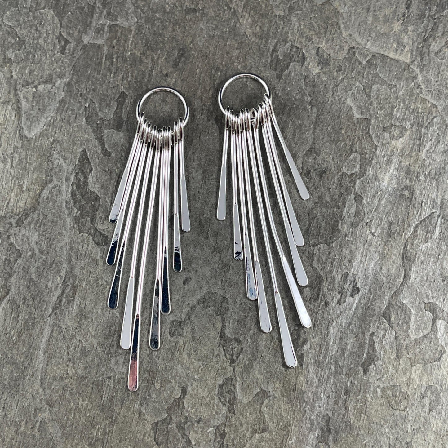 Silver Graduated Paddles, Drop with 14mm Ring - Statement Earring Charm * Qty. 2