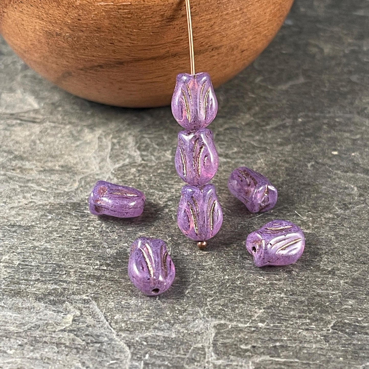 Czech Glass Beads - 9x7mm Mini Tulip Flower, Lavender (MTul-7) * 16 Beads