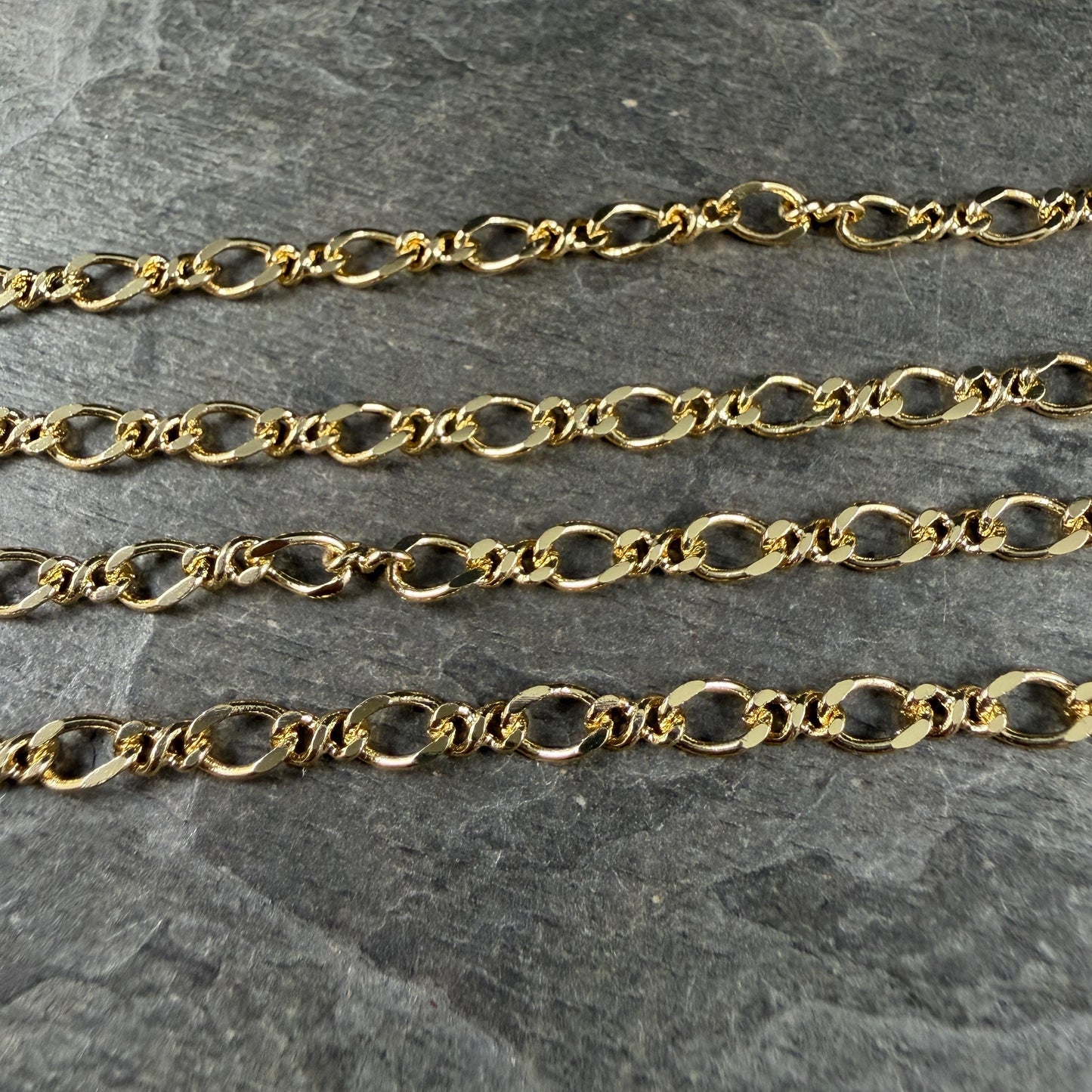Chain by the Foot - 18k Gold Plated Brass Chain, 6.5x4mm Twisted Oval Links (F016-08G) * 18" Length