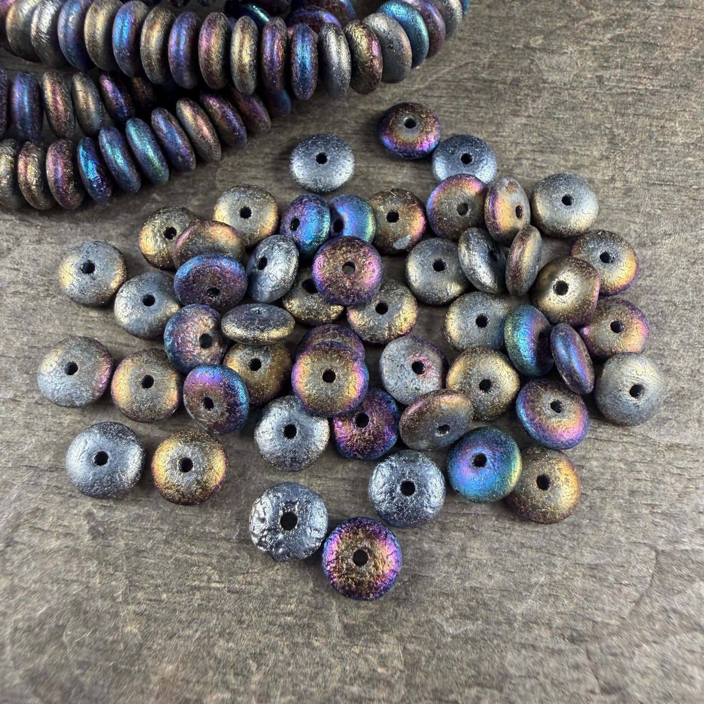 Czech Glass Beads - 6x2mm Heishi Rondelle, Metallic Blue Iris, Etched (DSC/N-0423) * Qty. 50