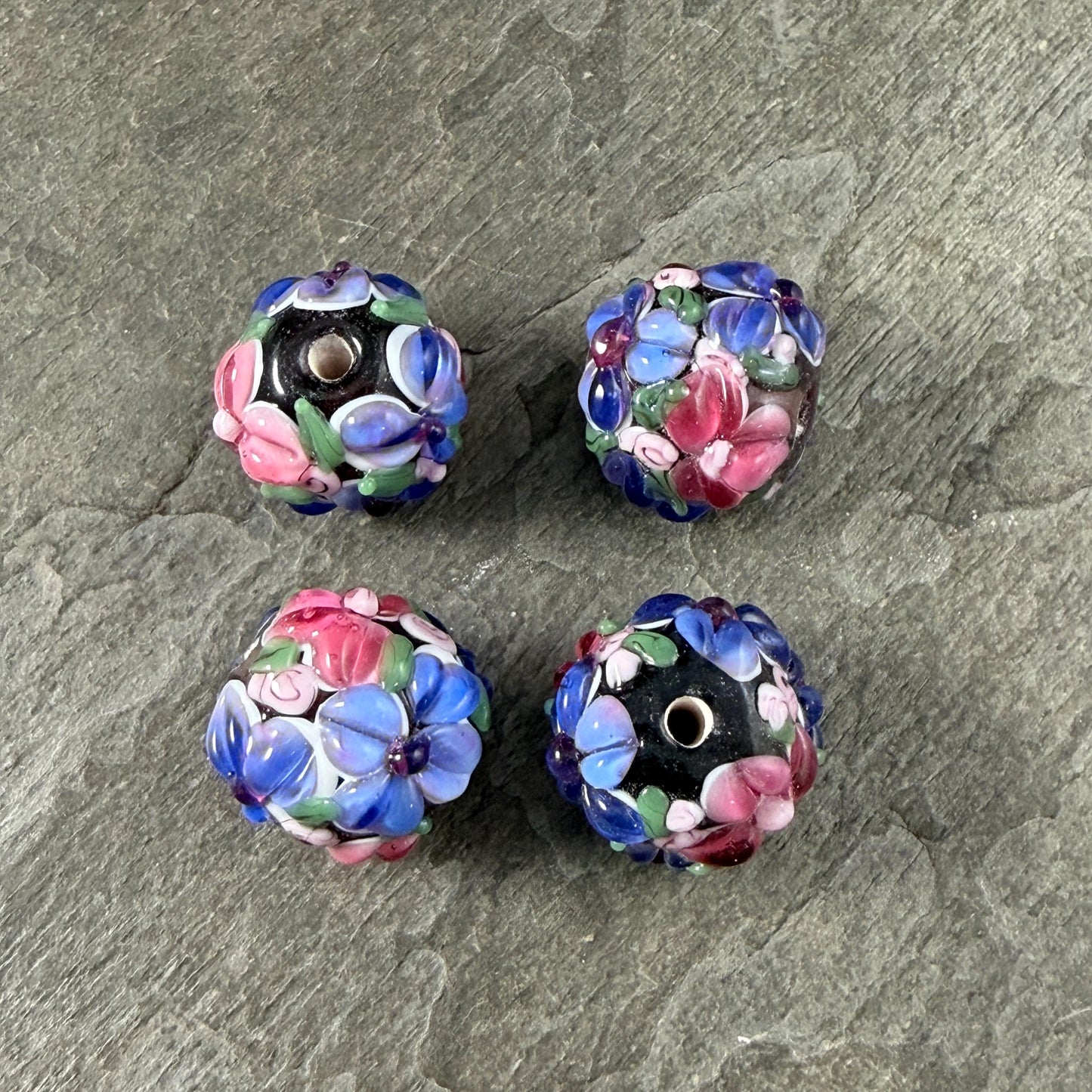 Lampwork Beads, 14mm Round, Lavender and Fuchsia Flower Beads * 2 Beads