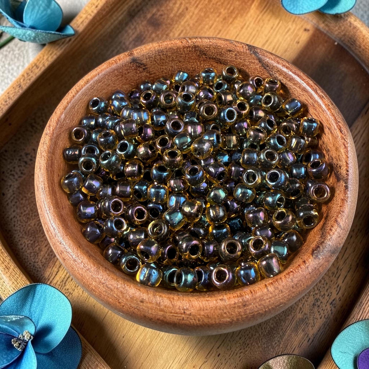 6/0 TOHO Glass Seed Beads, Rainbow Jonquil, Black Lined (T6/SM-245) * 20 grams