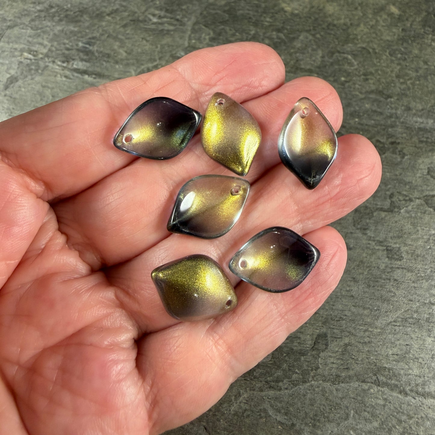 Black and Gold Glass Petal or Leaf Bead, 19x13mm Concave Oval (COL-102) * 10 Beads