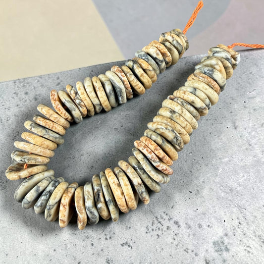 Magnesite - Graduated Organic Discs 10-17mm, Apricot, Beige and Gray (2408HL-42) * 55-60 Beads