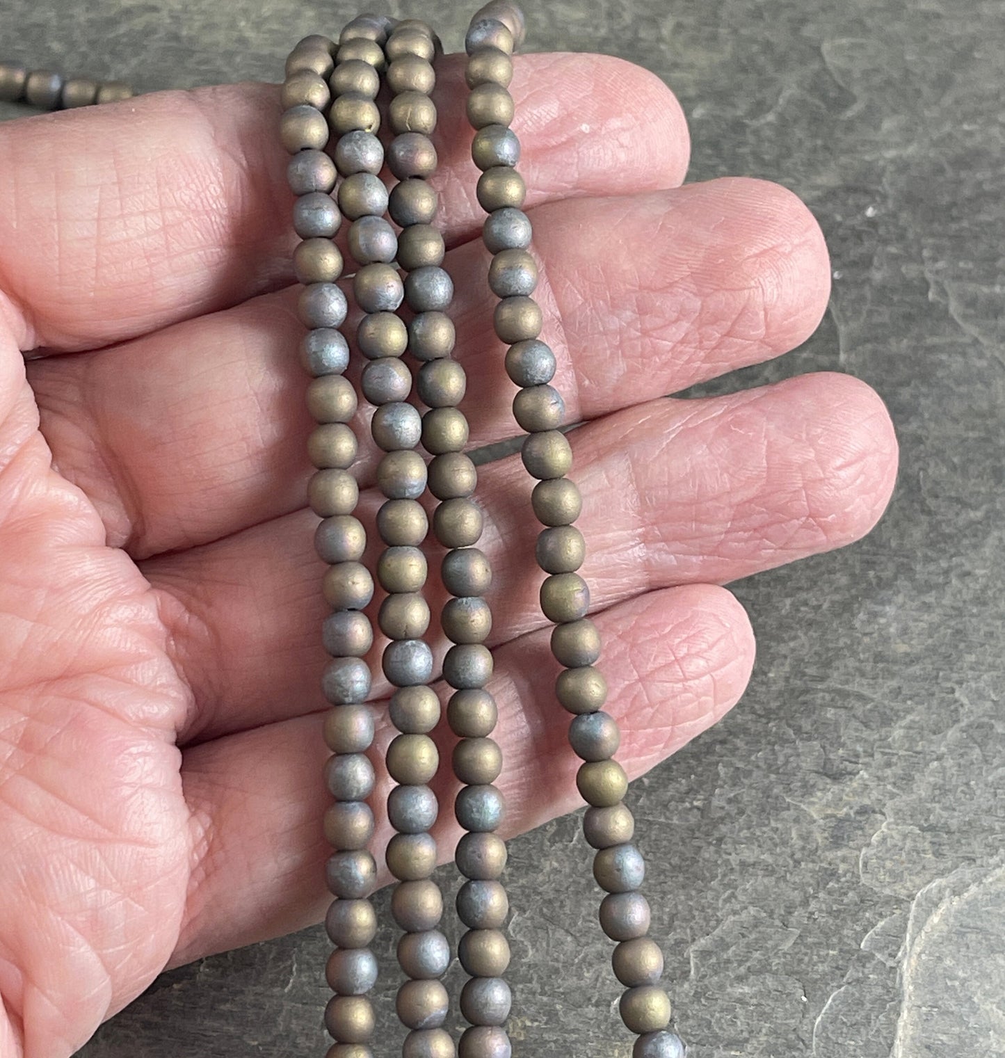 Czech Beads - 4mm Round, Matte Oxidized Bronze Glass Beads (D4/SM-M15768) * 100 Beads