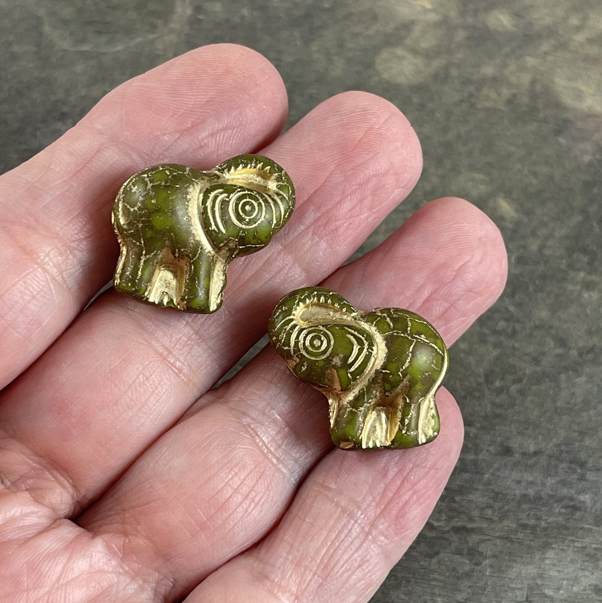Czech Beads - 20x23mm Elephant Bead, Matte Olive Green with Gold Wash (Pack4) * Qty. 2