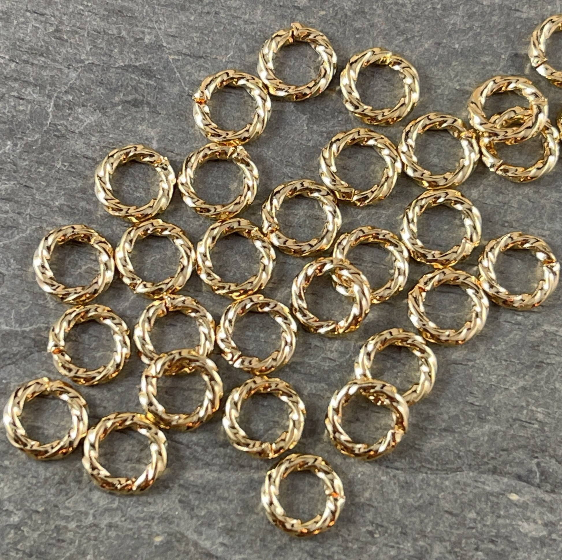 6mm Twisted Jump Rings, 16g Open, Gold Plated Brass (FMG/5038) * Qty. 100