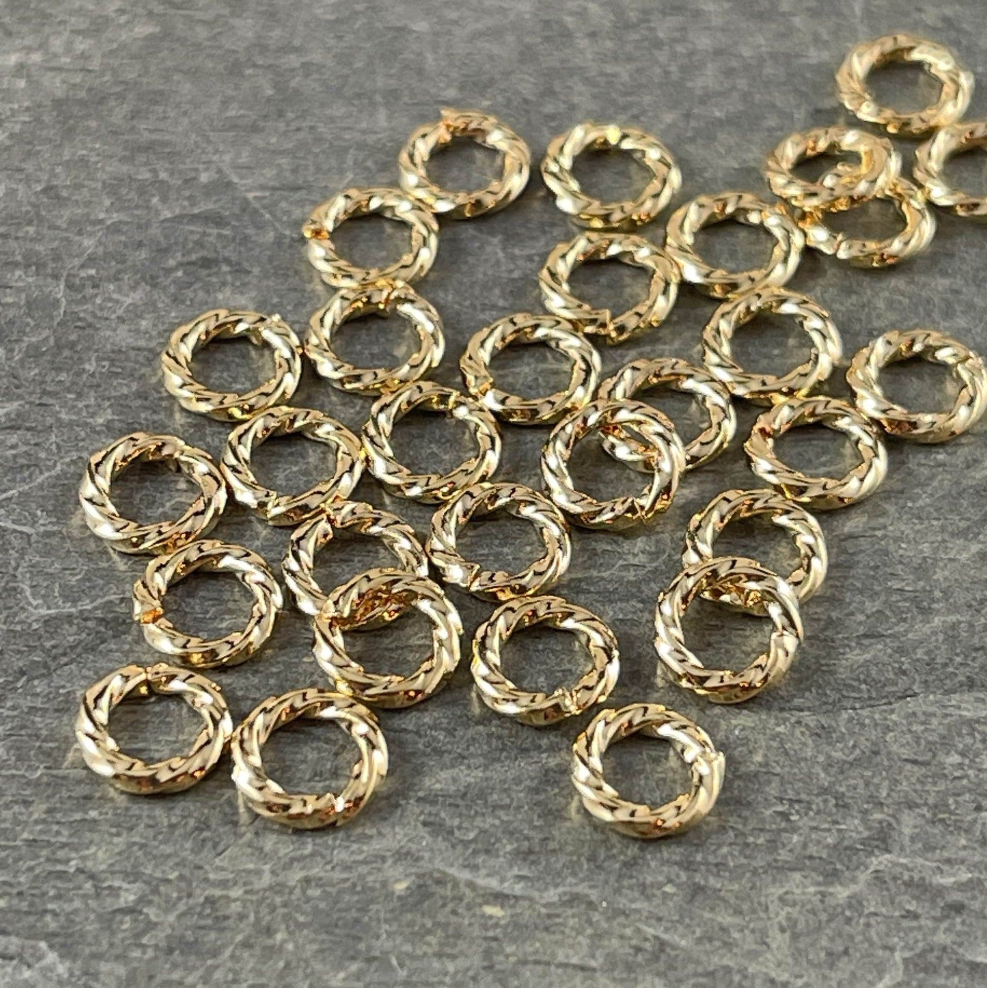 6mm Twisted Jump Rings, 16g Open, Gold Plated Brass (FMG/5038) * Qty. 100