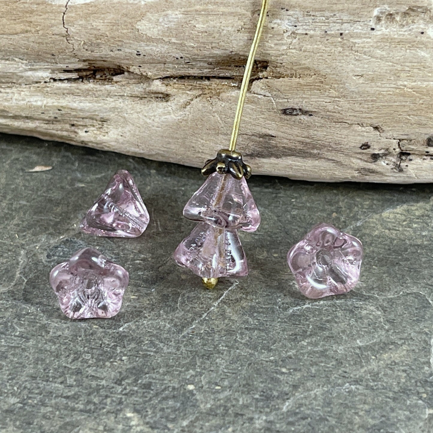 Light Amethyst Czech Glass Flower Beads, Pale Purple 6x8mm Bell Flower (BF/2002) * Qty. 24
