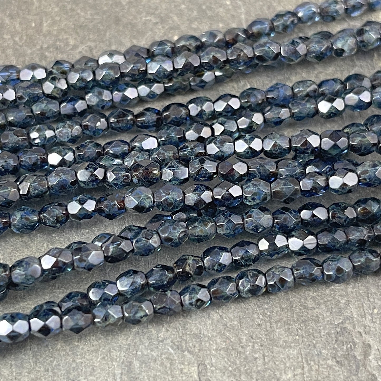 Czech Glass Beads - 4mm Faceted Round, Sapphire Picasso (FP4/SM-T3005) * Qty 50