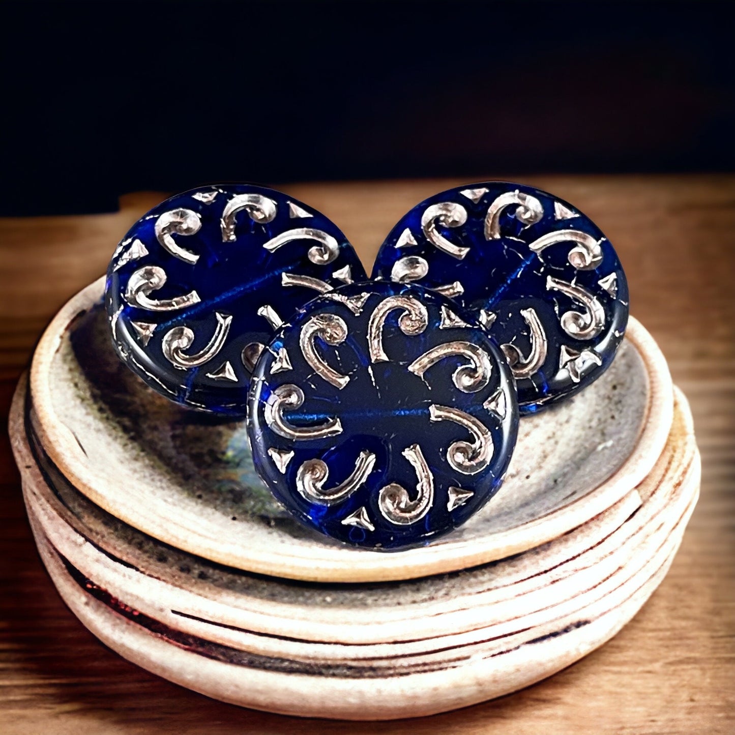 Czech Glass Beads - 23mm Sun Coin, Transparent Cobalt Blue with Platinum Wash (C23/RJ-4785) *