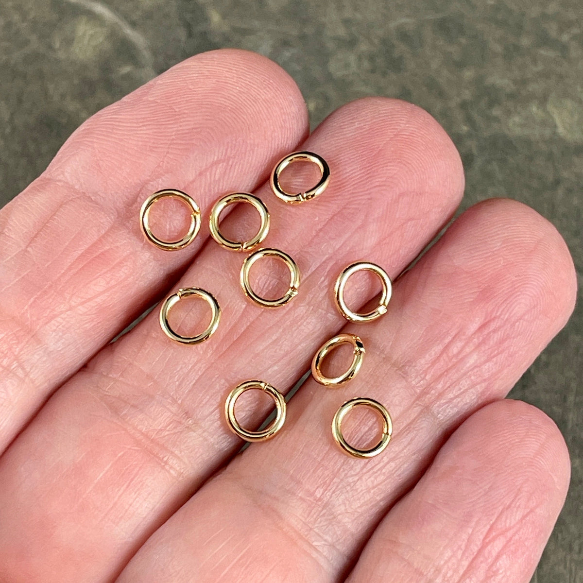 6mm Round Jump Rings, 18g Open, Gold Plated Brass (FMG/4858) * Qty. 100