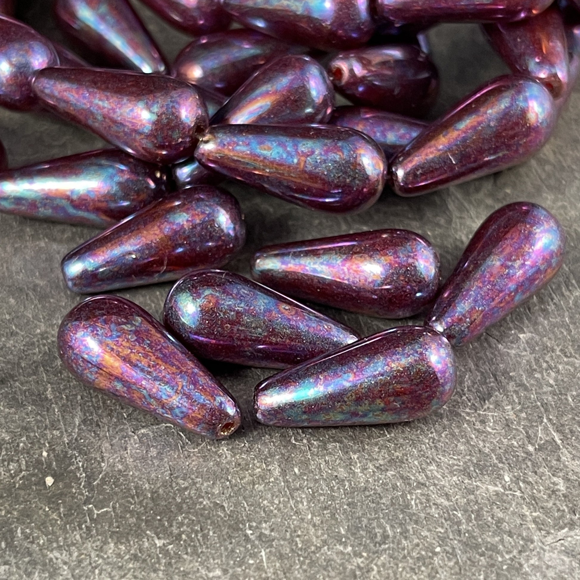 Czech Glass Beads - 20x9mm Enlongated Teardrop Beads, Mother of Pearl Finish (DRO/N-1023) * 8 Beads