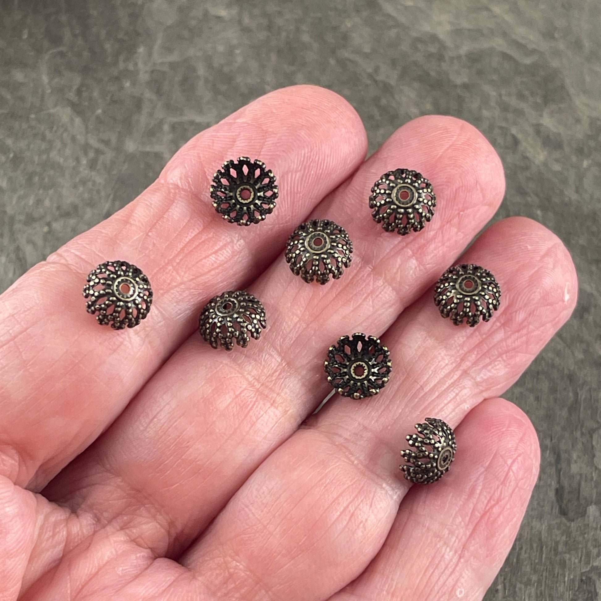 8mm Filigree Bead Caps, Antiqued Brass (BC-5609) * Qty. 20