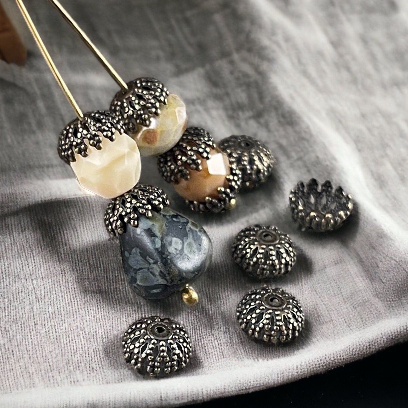 8mm Filigree Bead Caps, Antiqued Brass (BC-5609) * Qty. 20