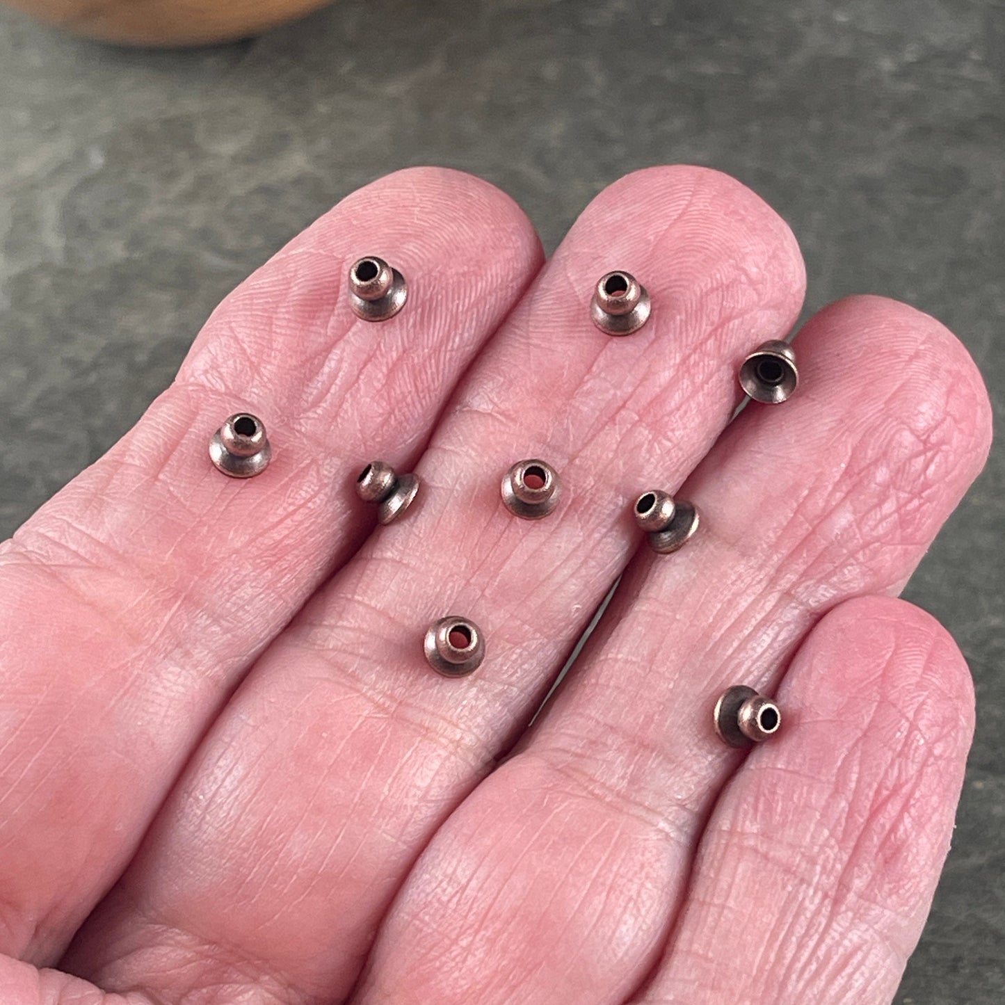 Copper Bead Caps, 4mm Knob Bead Caps, Small Copper Bead Caps, 4mm Bead Caps, Antiqued Copper Bead Caps (VJS-A53A) *