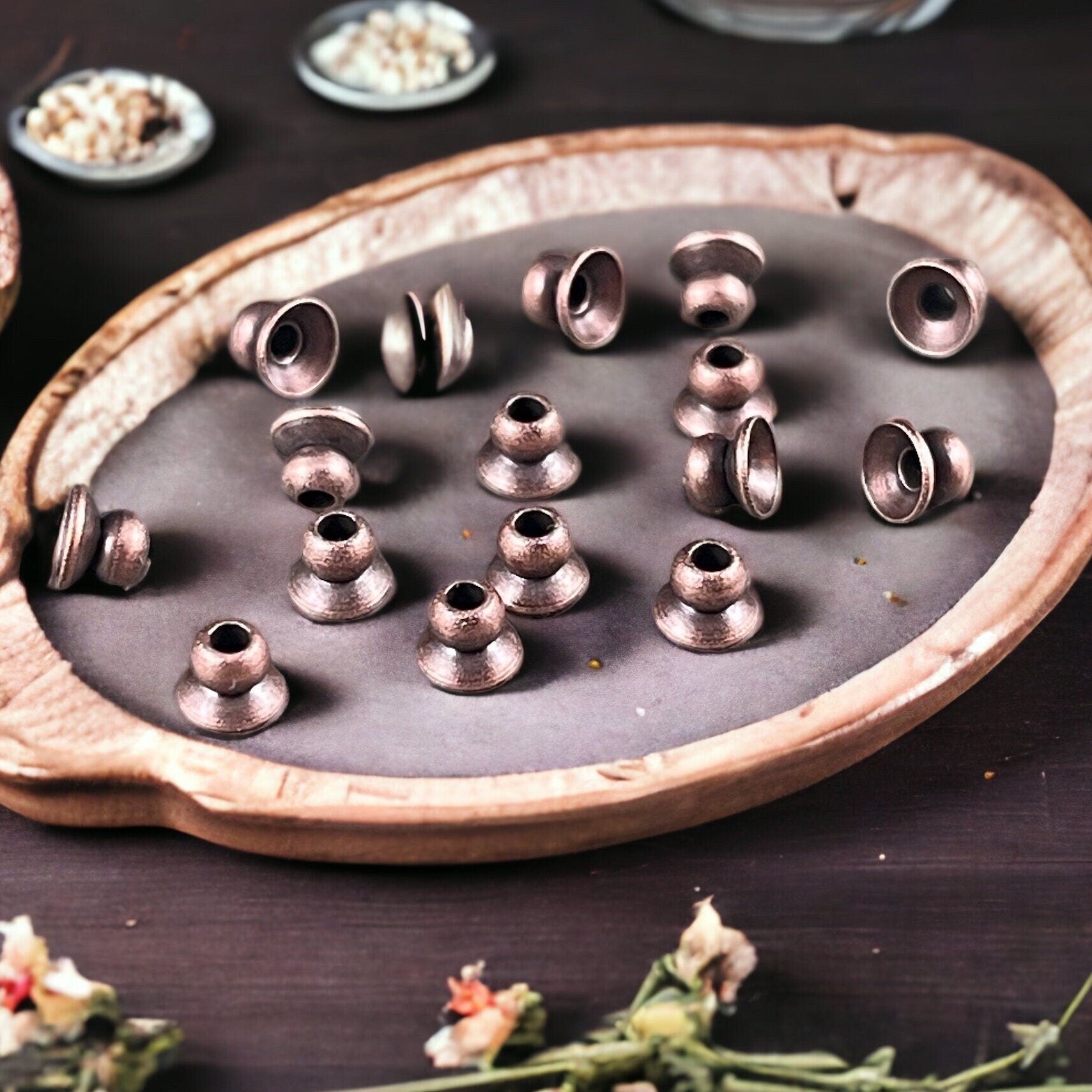 Copper Bead Caps, 4mm Knob Bead Caps, Small Copper Bead Caps, 4mm Bead Caps, Antiqued Copper Bead Caps (VJS-A53A) *