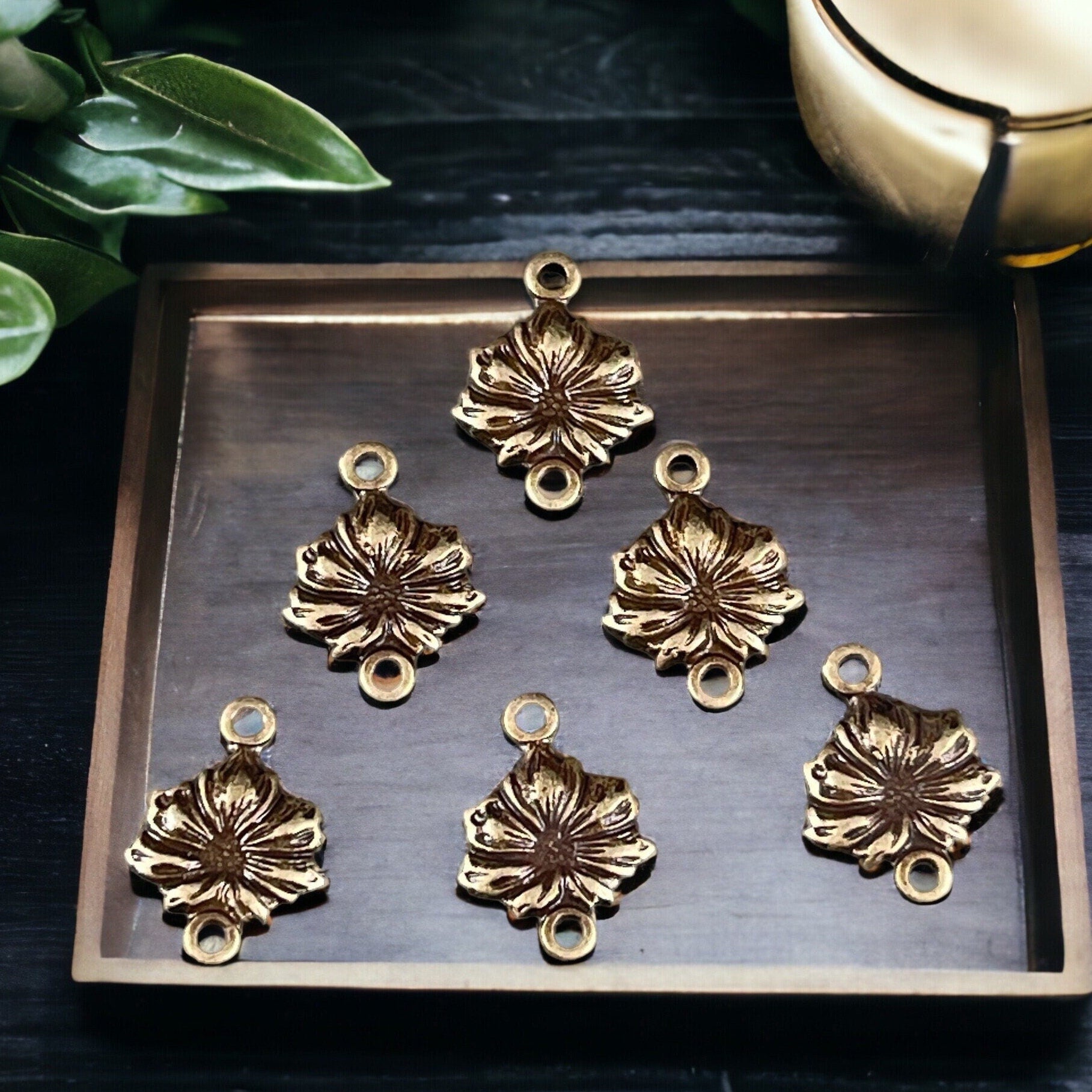 11x8mm Oxidized Brass Detailed Flower Link for Jewelry (VJS/C85) * Qty. 4