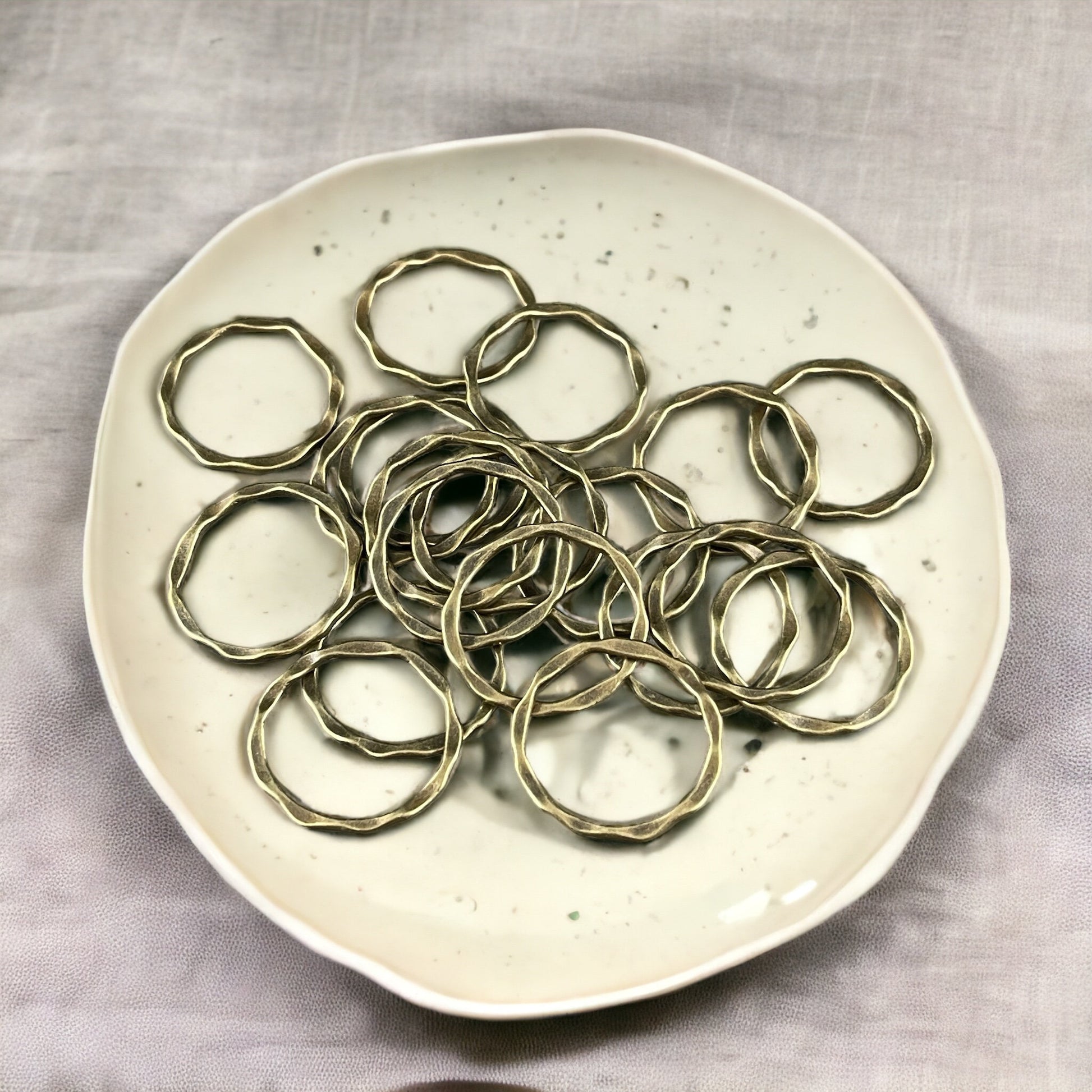 22mm Flat Linking Rings, Antiqued Brass Plated Circle Connector, Nickel Free (A017-AB-NF) * Qty. 30