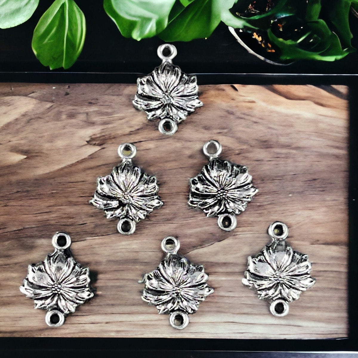 Small Flower Theme Link ~ Oxidized Silver Link for Jewelry ~ Detailed 11x8mm Silver Flower Link (VJS/G22) * Qty. 4