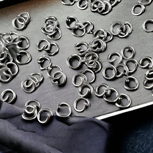 6mm Stainless Steel Jump Rings, 18g Silver Jump Rings, Platinum, Antiqued Silver, Stainless Steel Open Jump Rings, (STAS-E043) - Qty: 100