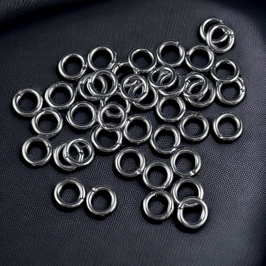 6mm Gunmetal Plated Round Jump Rings ~ 18g Black Jump Rings ~ Gunmetal Plated Brass Open Jump Rings (FMG/4867) * Qty: 100